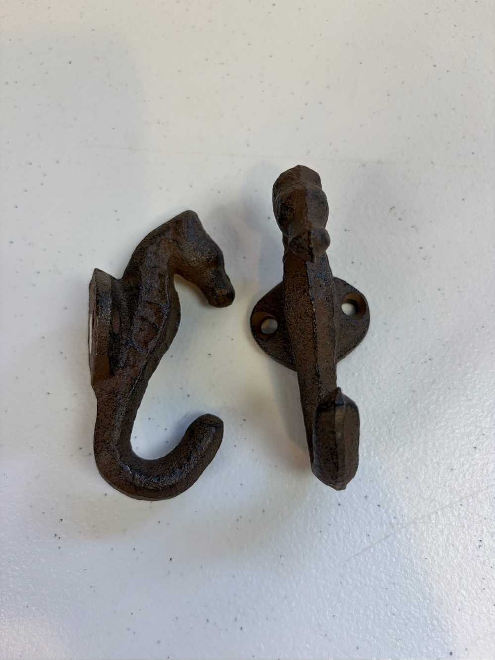 Vintage Cast Metal Seahorse Wall Hooks Coastal Nautical Boho Beach House Decor - Picture 2 of 5
